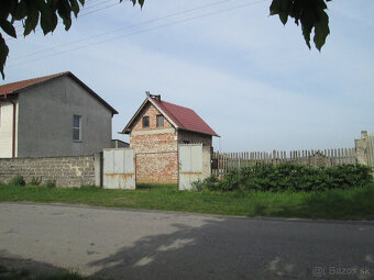 stavebny pozemok kosuty - 2