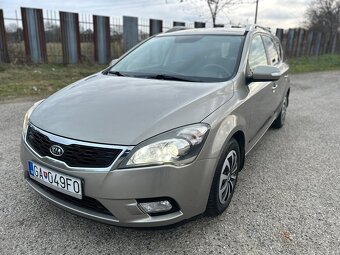 Predám KIA CEED SW 1.6 cvvt 92kw STK, EK do 2027 - 2