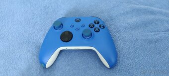 Xbox one s + ovladac - 2