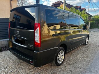MINIBUS NA PRENAJOM - 8-9miestne auta - 2
