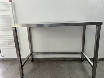 Nerezový pracovný gastro stôl - 2