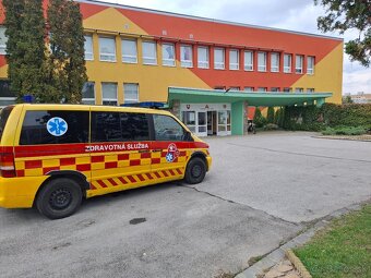 Sanitka Mercedes Vito w638 - 2