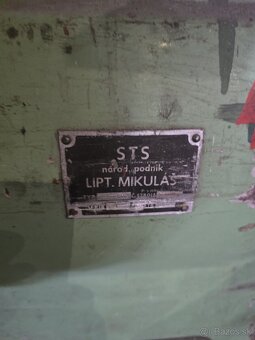 Predám stojanovú dvojkotúčovú brúsku, funkčná. - 2