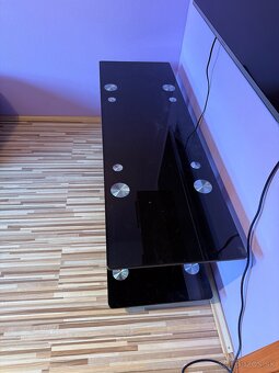 TV stolík 120cmx40cmx45,5cm - televízny stolík - 2
