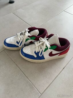 Tenisky Nike c. 39 - 2