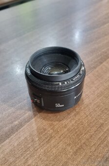 Objektiv Canon 50mm - 2