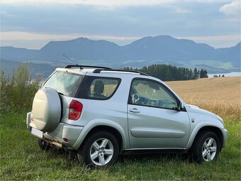Toyota RAV4 D-4D 2002 - 2