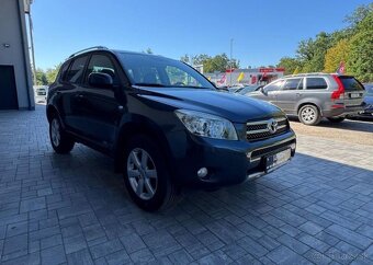 Toyota Rav4 2.0 VVT-i Automat 4x4 benzín automat 112 kw - 2