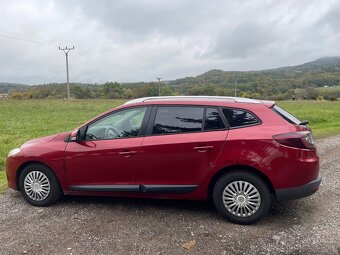 Renault Megane III Grandtour - 2