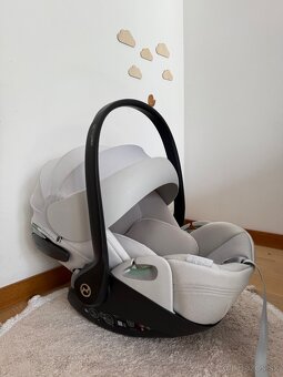 Vajíčko Cybex Cloud T plus Platinum White - 2