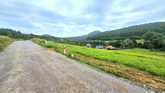 Stavebný pozemok s IS v novej lokalite – Kanaš (1063 m²) - 2