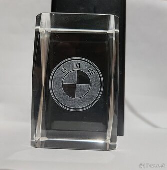 Predám sklenenú kocku pre fanúšikov BMW - 2