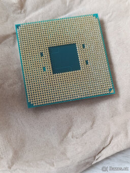 AMD RYZEN 3 2200G - 2