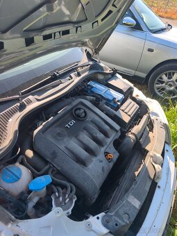 Rozpredám škoda Octavia 2 - 2