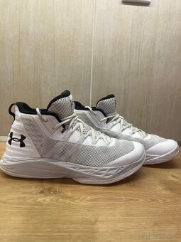 Under Armour JET MID 42,5 - 2