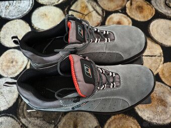 PRACOVNÁ OBUV OPSIAL 44 - 2