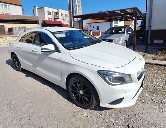 Mercedes benz cla 200 - 2