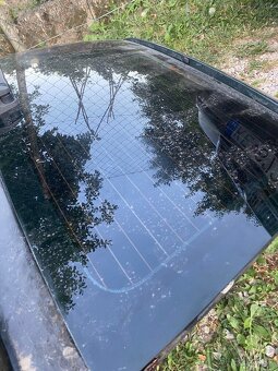 Bmw E39 zadne sklo - 2