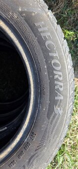 205/60 R16 - 2