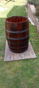 Starý drevený sud - 2