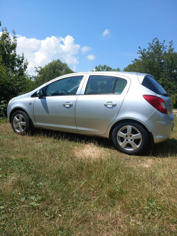 Opel Corsa - 2