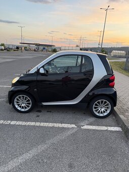 Prenajmem Smart fortwo 1.0mhd automat - 2