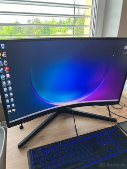 Samsung Odyssey G5 27" - 2