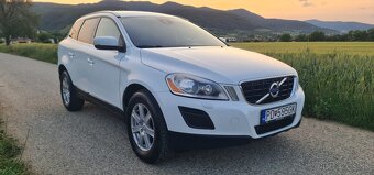 Volvo XC60 - 2