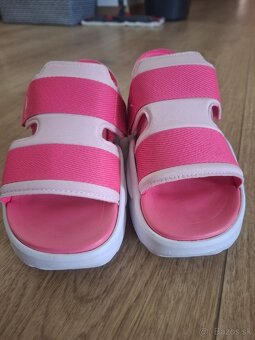 Sandále adidas 31 - 2