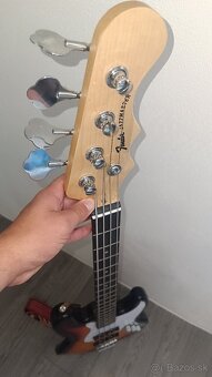 Fender JAZZMASTER - 2