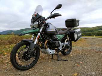 Moto Guzzi V85TT - 2