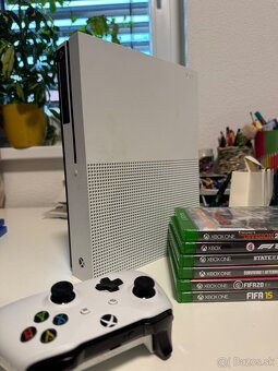 xbox one S 500gb plus hry - 2