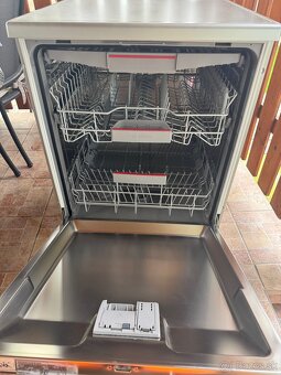 Umývačka riadu BOSCH SGS4HVI33E - 2