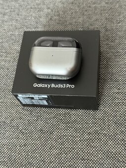 Samsung Galaxy Buds 3 Pro Silver - 2