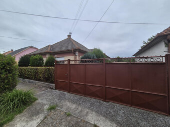 🏡 Na predaj 3-izbový tehlový rodinný dom v pôvodnom stave, - 2