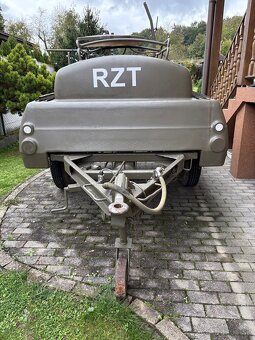 Cisterna Vojenská c 180 v - 2