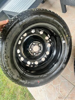 185/60 r15 - 2