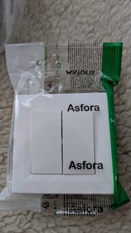 Nové zásuvky a vypinac - 2