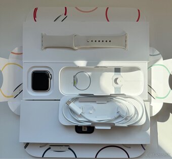 Apple Watch SE 2.gen 2024 40mm Starlight - 2