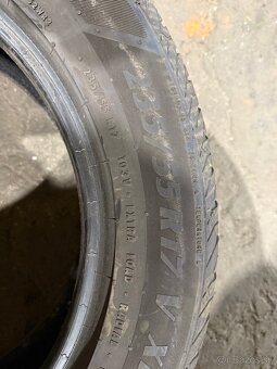 235/55 R17 letne - 2
