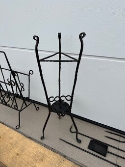 Kované náradie ku krbu - 2