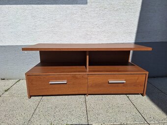 Skrinka pod TV / Lowboard - 2