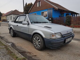 Escort cabrio XR3I - 2