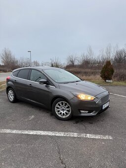 Ford Focus - 2