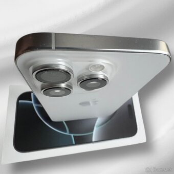 Iphone 16 pro 1TB white titan - 2