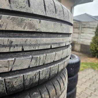 235/55 r17 Dunlop - 2