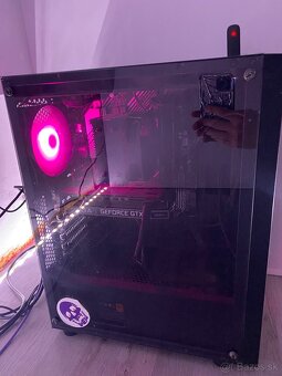 Herný setup +pc - 2