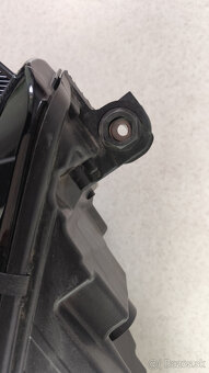 Škoda Octavia 4 ľavé predné LED svetlo - 2