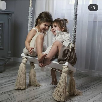 Drevená hojdačka svetlosivá NOVÁ - 2