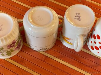 Československé hrnčeky v dobrom stave - 2